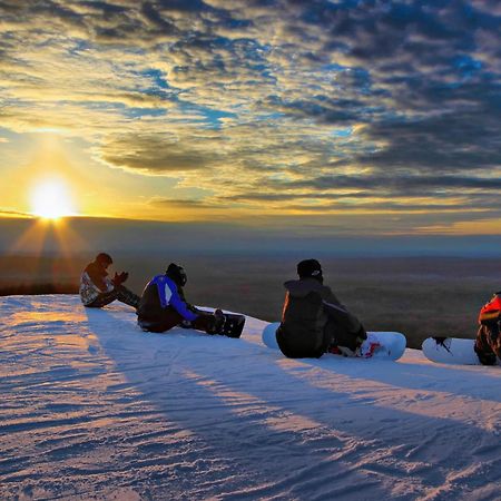 Caberfae Peaks Ski & Golf Resort Harrietta Екстериор снимка