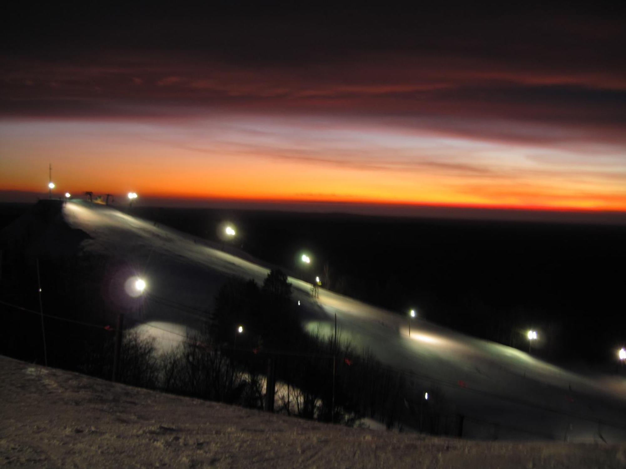 Caberfae Peaks Ski & Golf Resort Harrietta Екстериор снимка