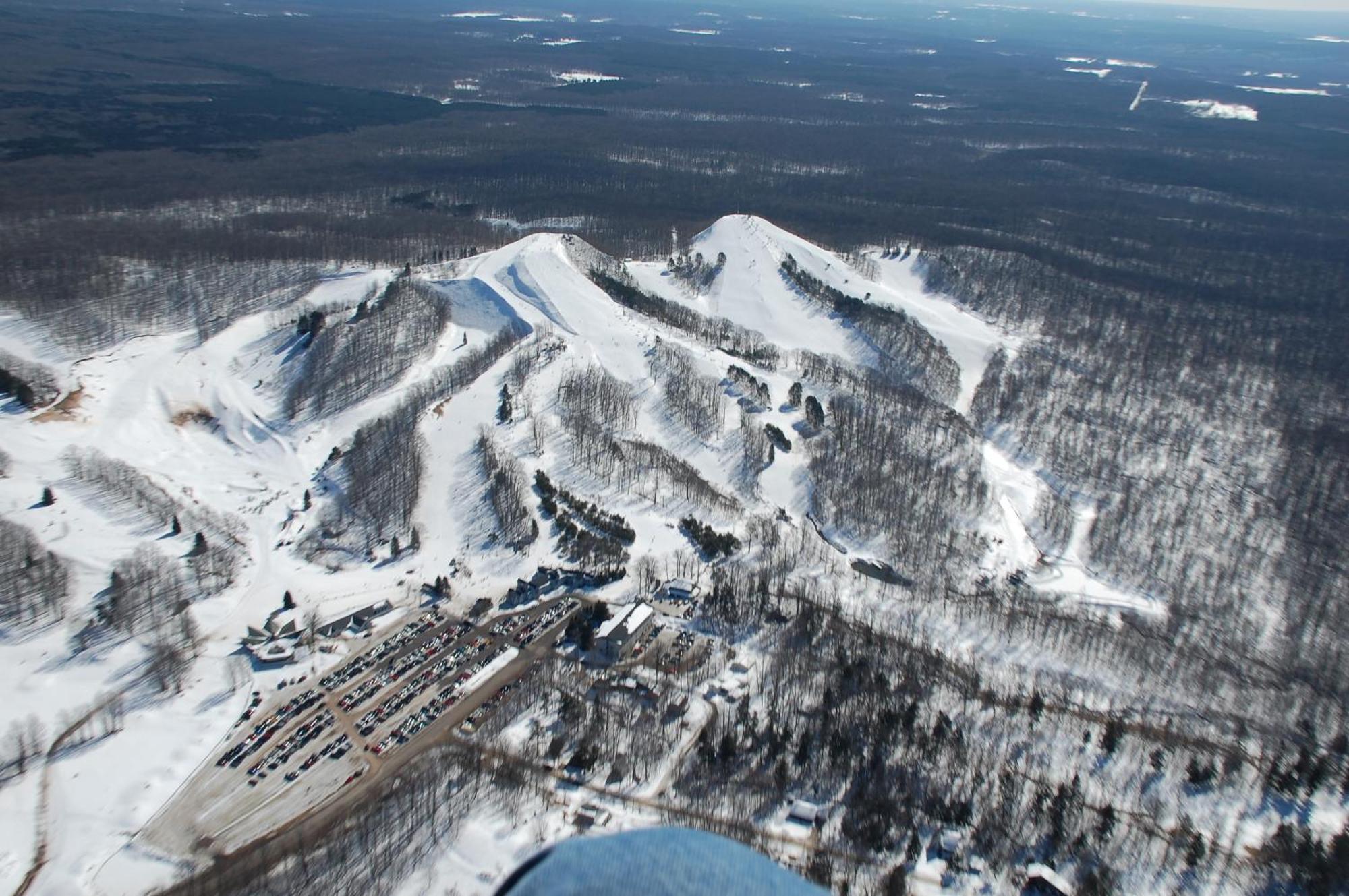 Caberfae Peaks Ski & Golf Resort Harrietta Екстериор снимка