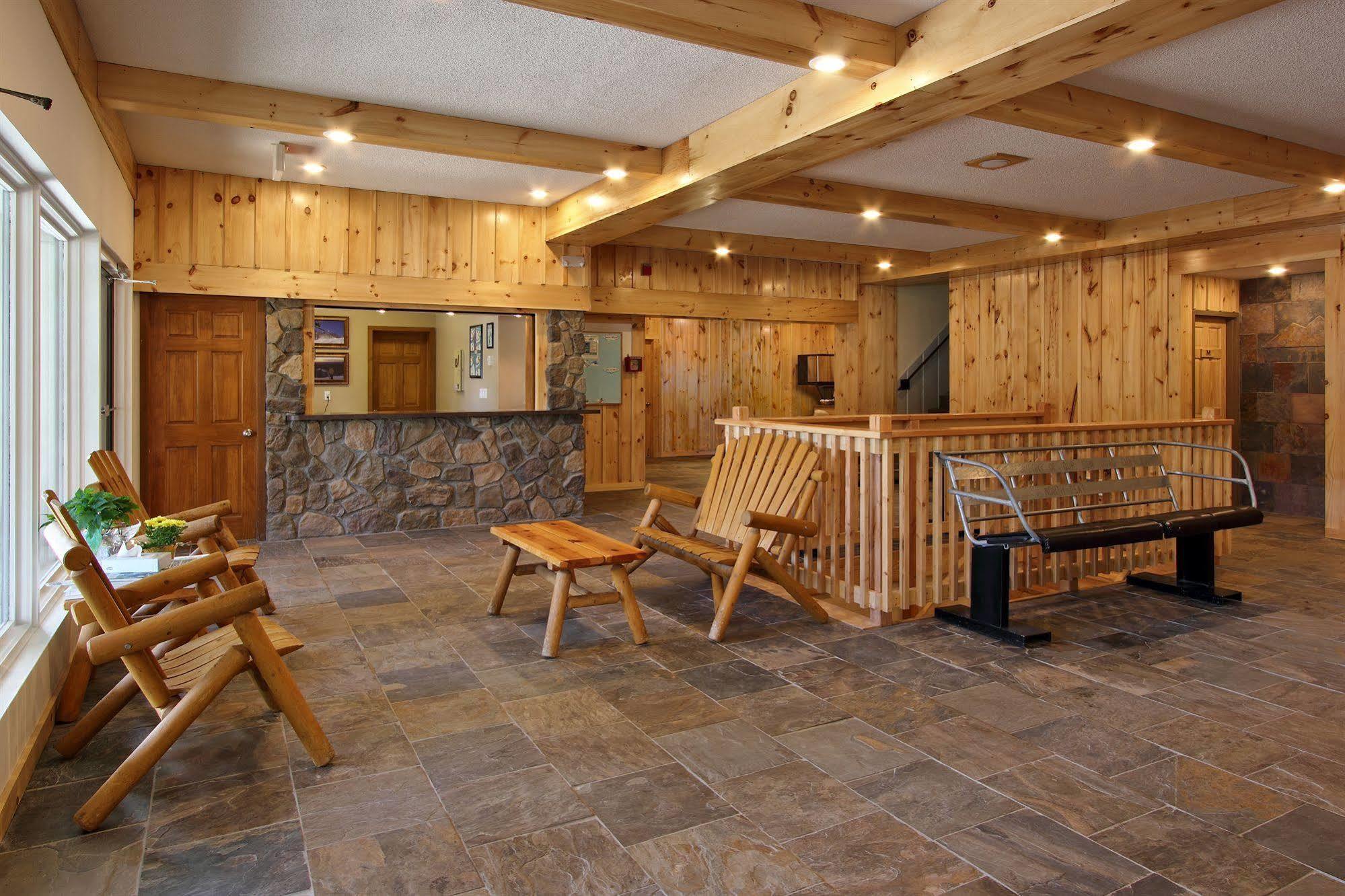 Caberfae Peaks Ski & Golf Resort Harrietta Екстериор снимка