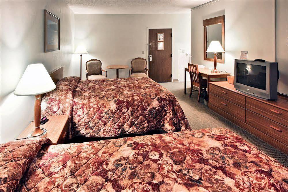 Caberfae Peaks Ski & Golf Resort Harrietta Екстериор снимка