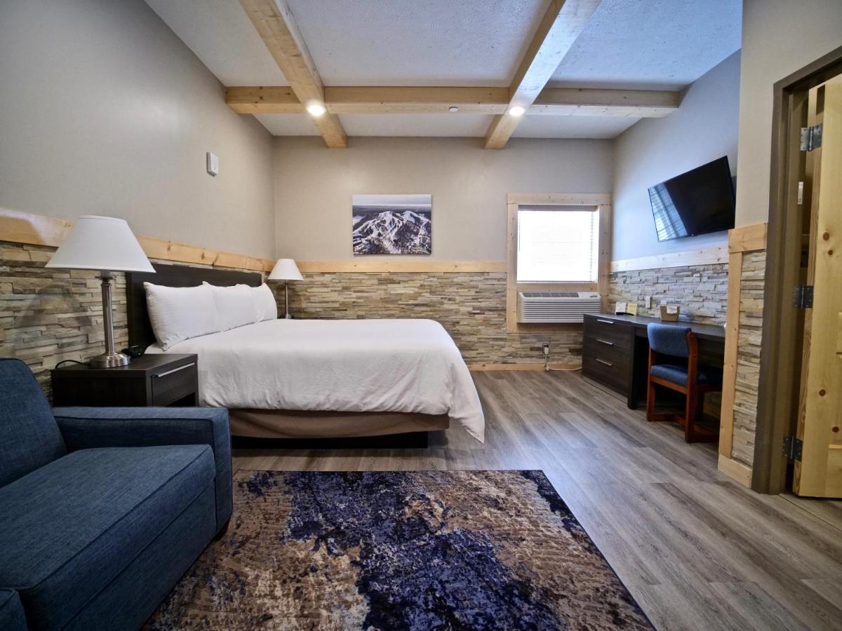 Caberfae Peaks Ski & Golf Resort Harrietta Екстериор снимка
